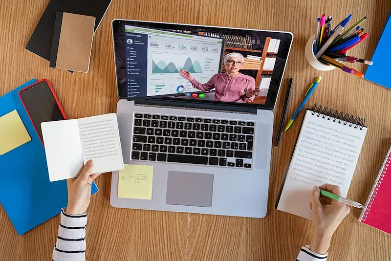 what are online learning courses